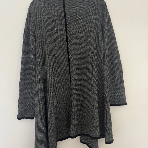 Eileen Fisher Black & White Wool and Linen Medium Long Cardigan - Picture 5 of 5